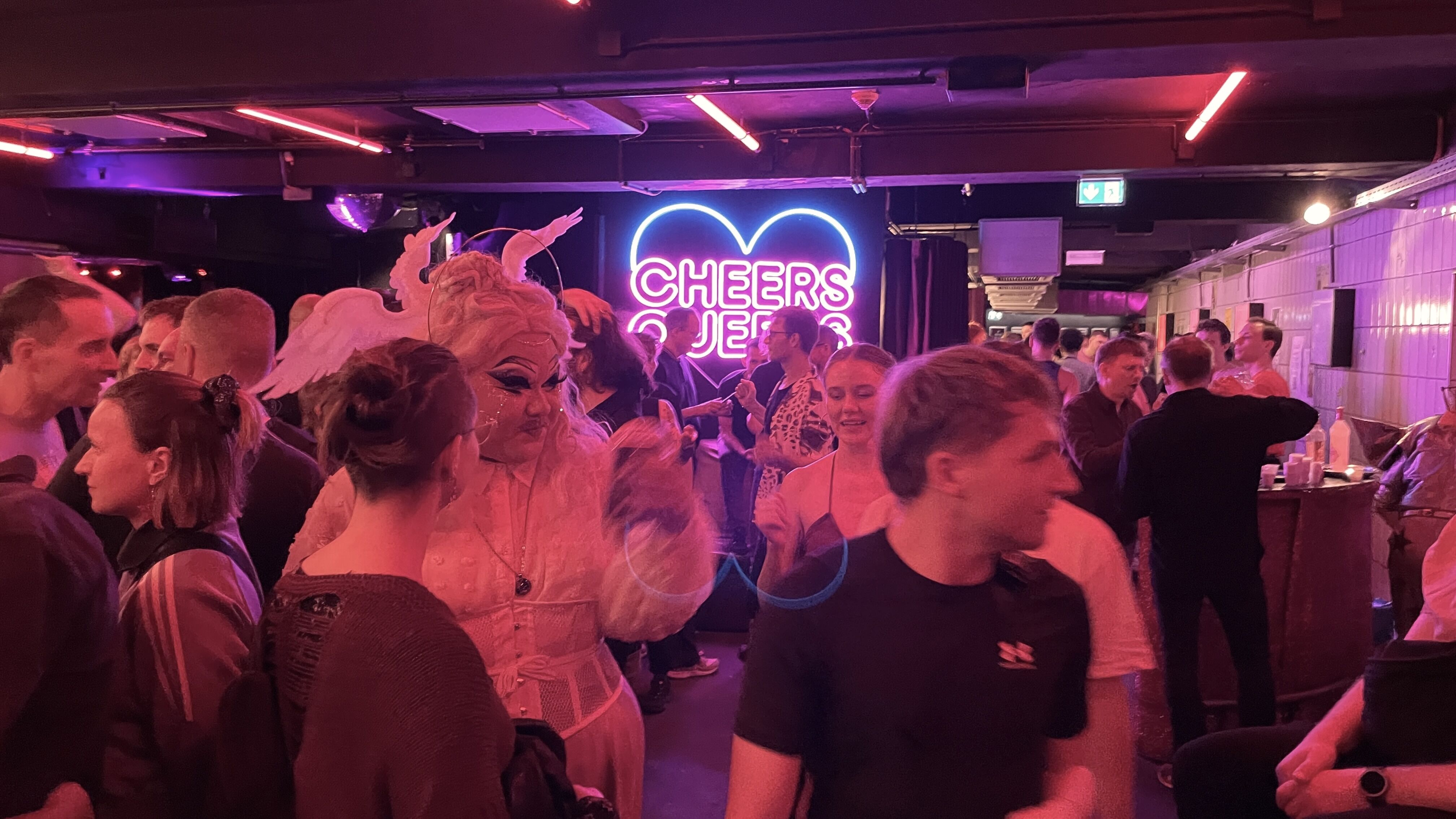 Pressefoto Ausgetanzt 03